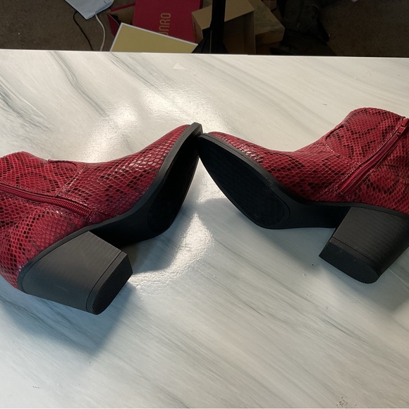 Sugar ankle boots - Picture 6 of 6